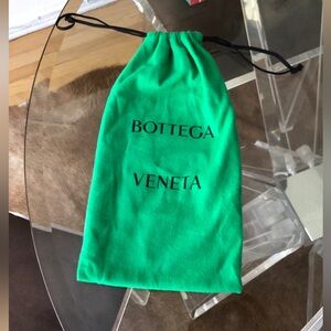 Bottega veneta green dust bag 15x8 inches